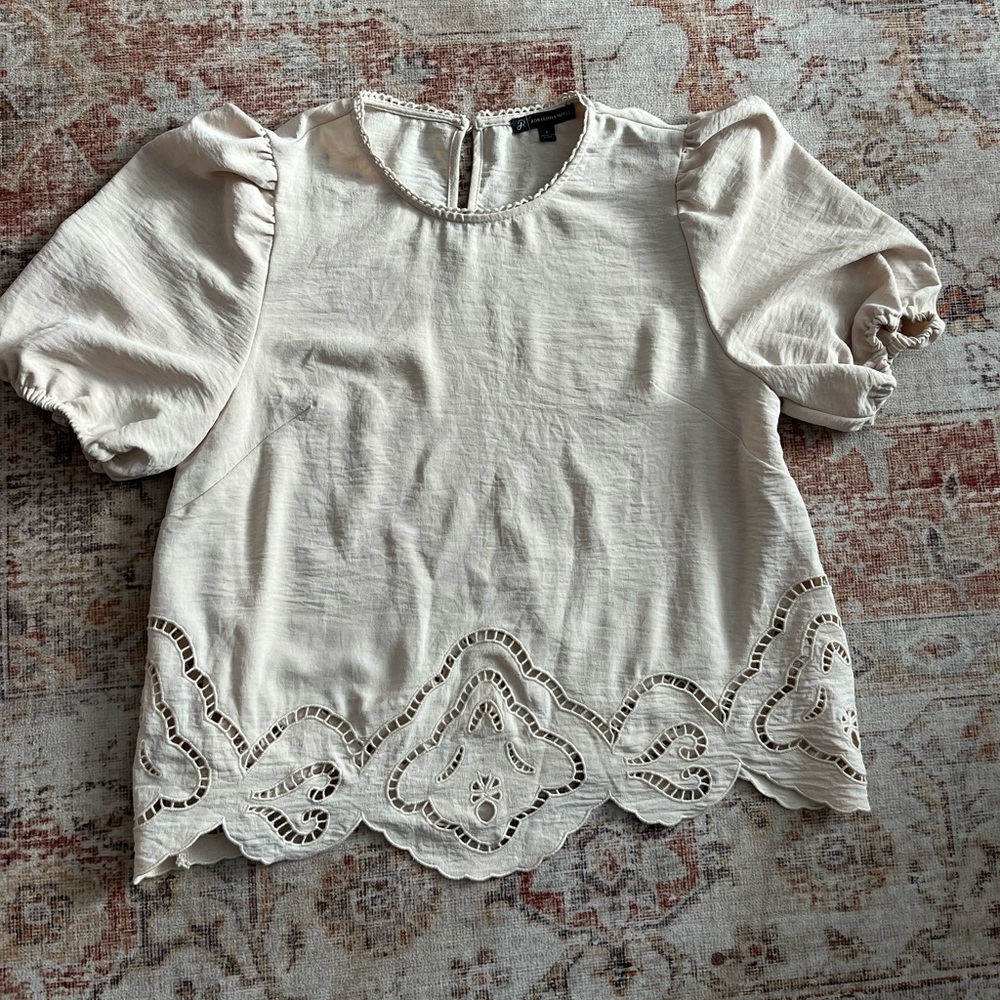 Adrianna Papell Cream Puff Sleeve Top - Picture 2 of 6